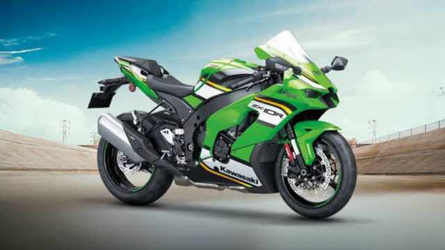 Kawasaki Ninja 300 खास फीचर्स